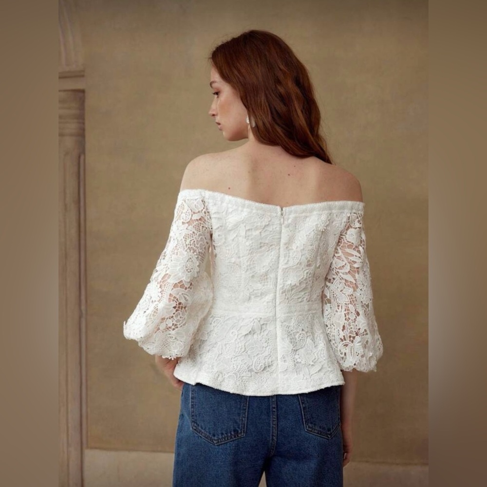 Brand New with Tag MOTF Premium Lace Off the Shoulder Top - Picture 3 of 9